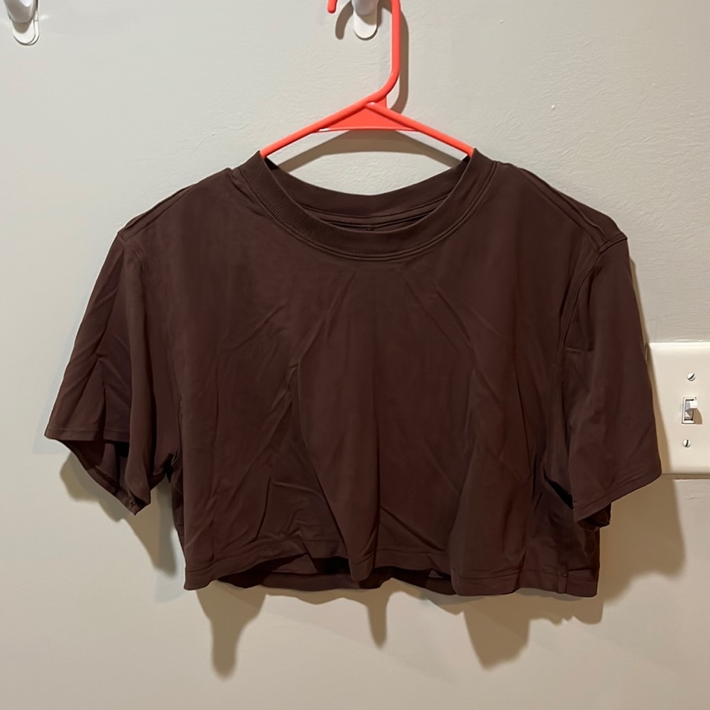 Lululemon all yours crop top tee size 4